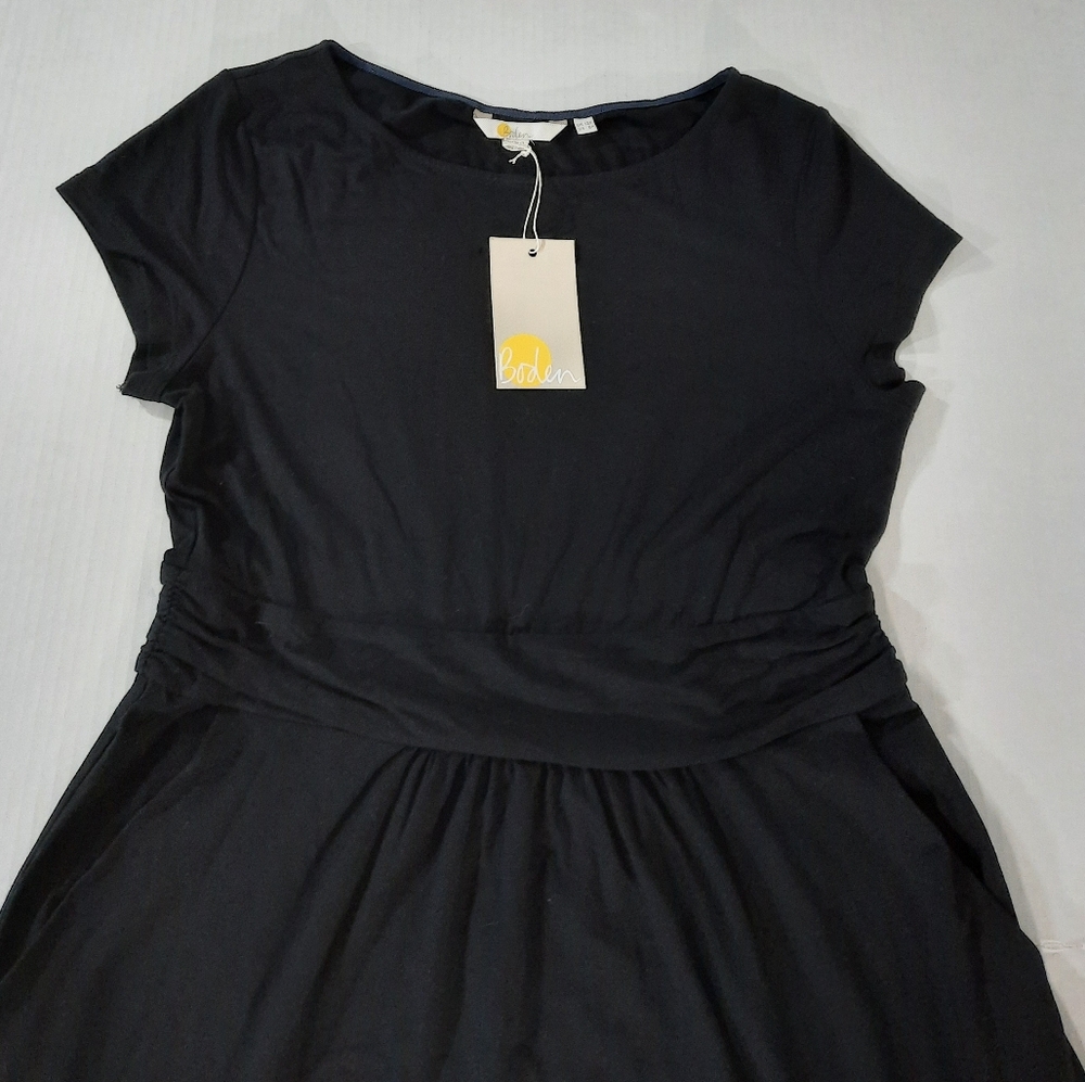 Boden Amelie Jersey Dress - Picture 4 of 6